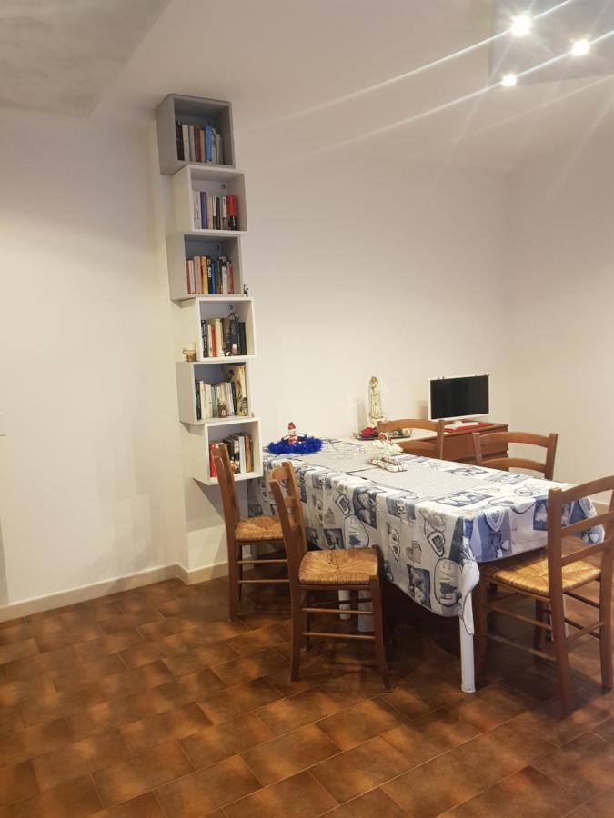 La Casa Di Dalila Lägenhet Santa Croce sullʼ Arno Exteriör bild