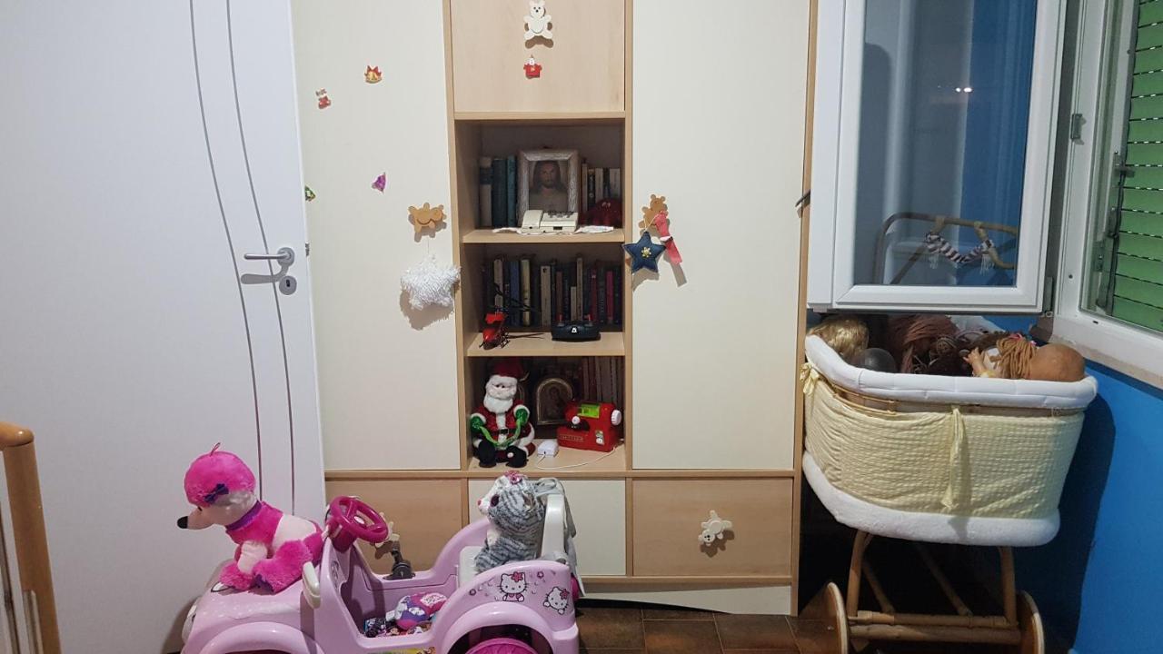 La Casa Di Dalila Lägenhet Santa Croce sullʼ Arno Exteriör bild