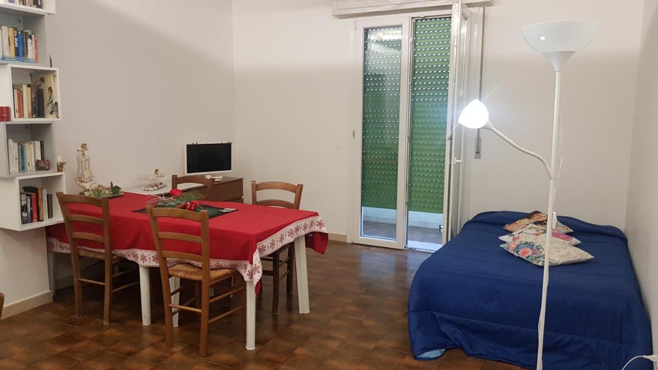 La Casa Di Dalila Lägenhet Santa Croce sullʼ Arno Exteriör bild